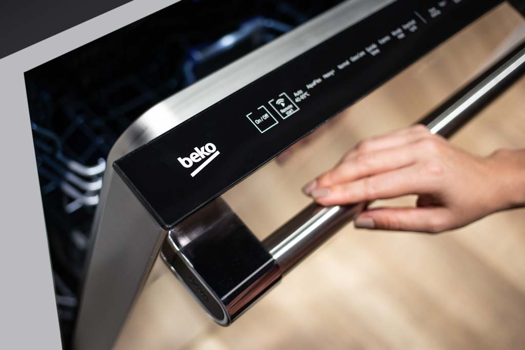 Beko Elektrogeräte Backofen anthrazit / schwarz- Die Küchenwelt Thomas Brag in Duisburg und Bocholt