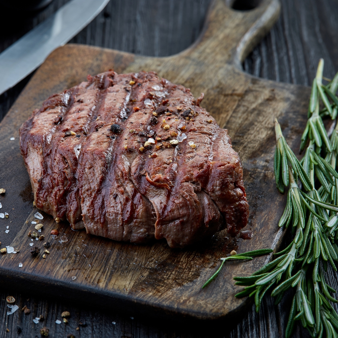 Gourmet Rindfleisch mit italienischem Dessert